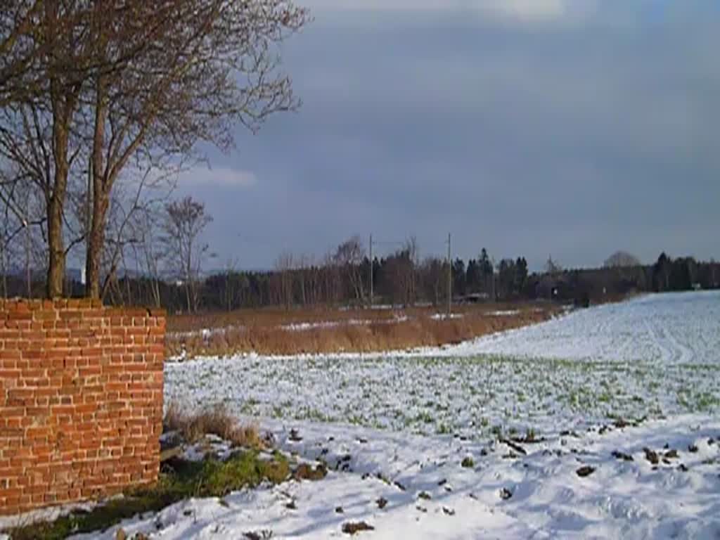 V160.5 (92 80 1203 143-3 D-HVLE) und V160.6 (92 80 1203 144-1 D-HVLE) zu sehen am 05.01.15 an der Schöpsdrehe bei Plauen/V.